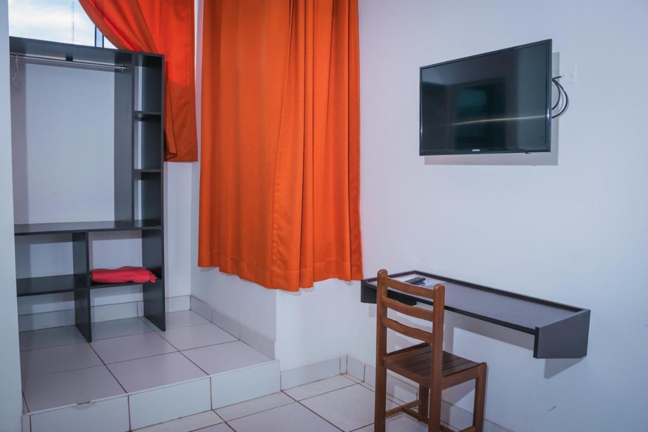 Hostal "Centrika" Tarapoto Exteriér fotografie