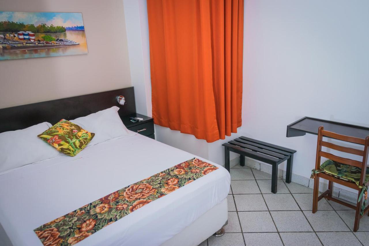 Hostal "Centrika" Tarapoto Exteriér fotografie