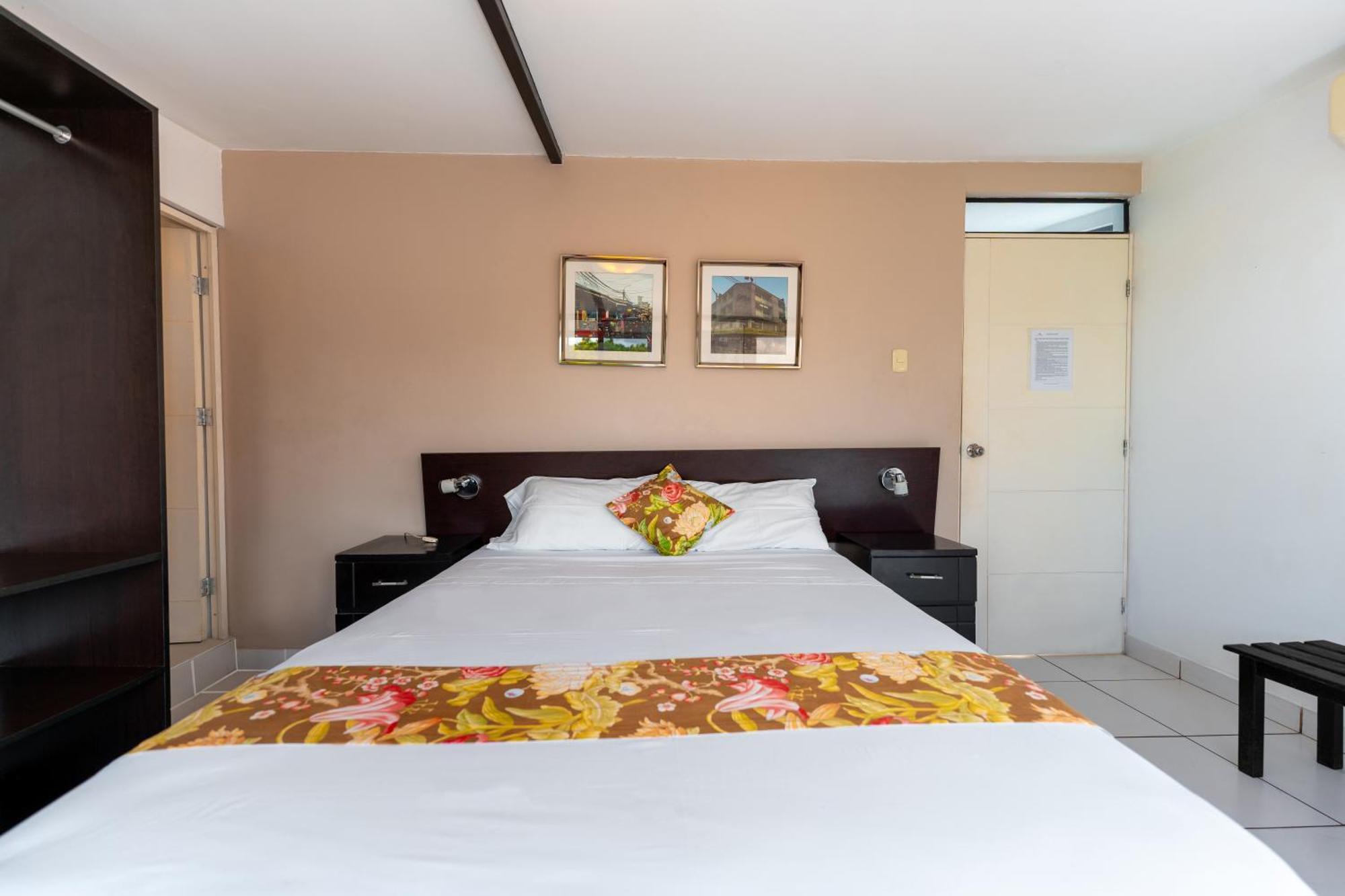 Hostal "Centrika" Tarapoto Exteriér fotografie