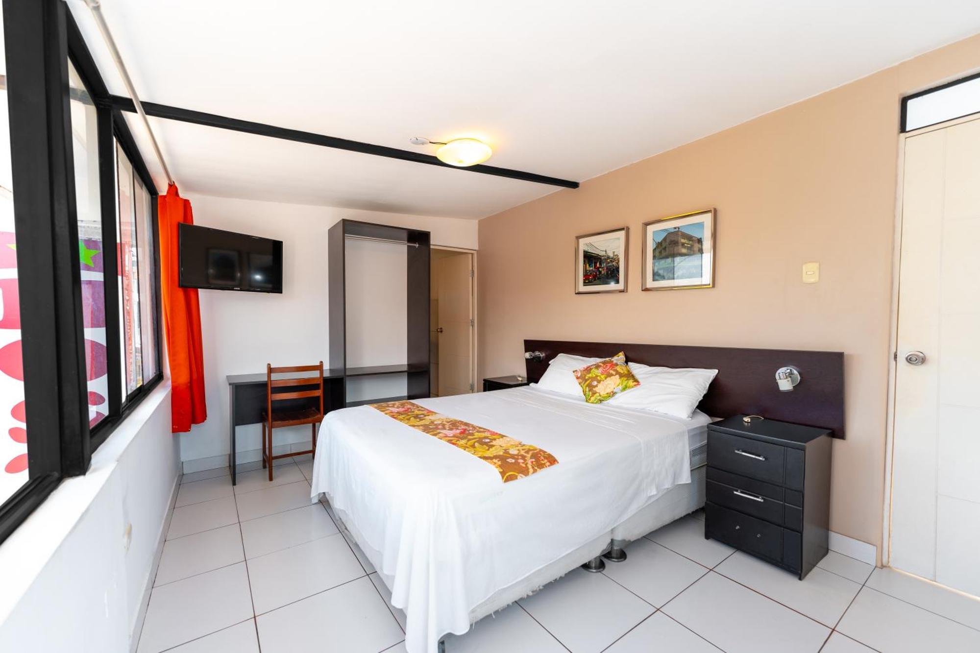 Hostal "Centrika" Tarapoto Exteriér fotografie